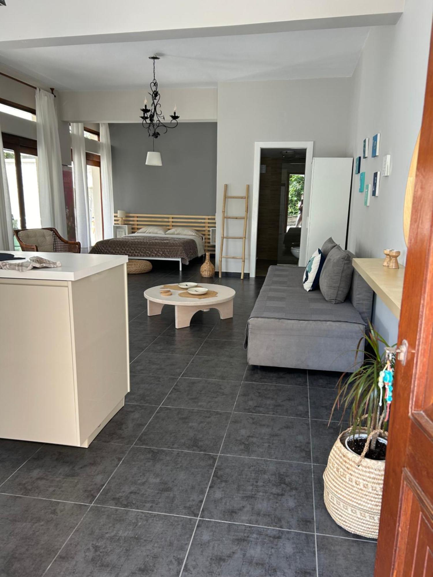 Appartement Secret Bay à PalaiónTsiflíkion Extérieur photo