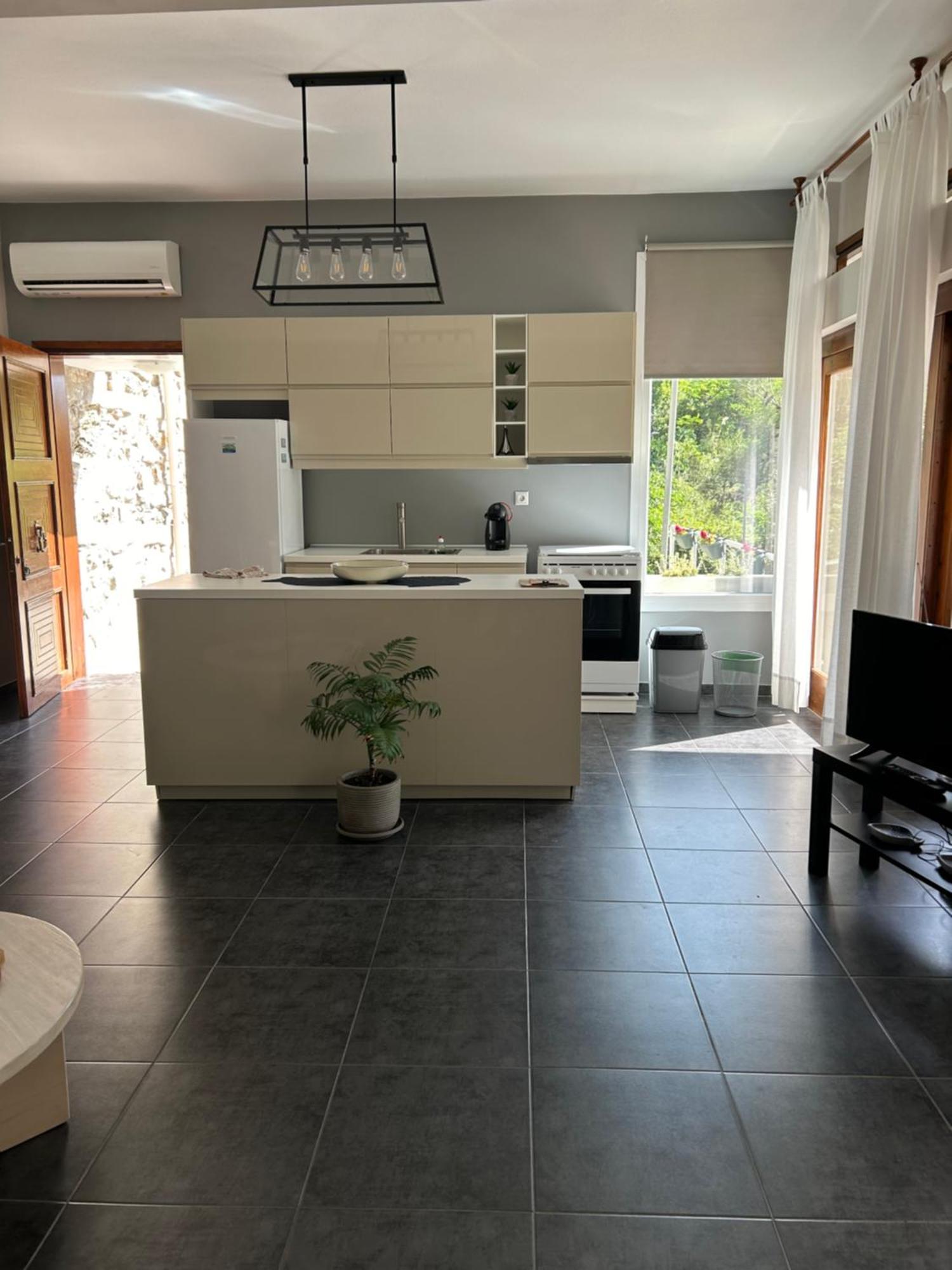 Appartement Secret Bay à PalaiónTsiflíkion Extérieur photo
